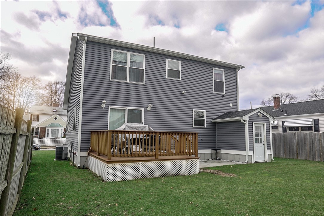 93 Maplecrest Drive Pawtucket, RI 02861 - Photo 18 of 18