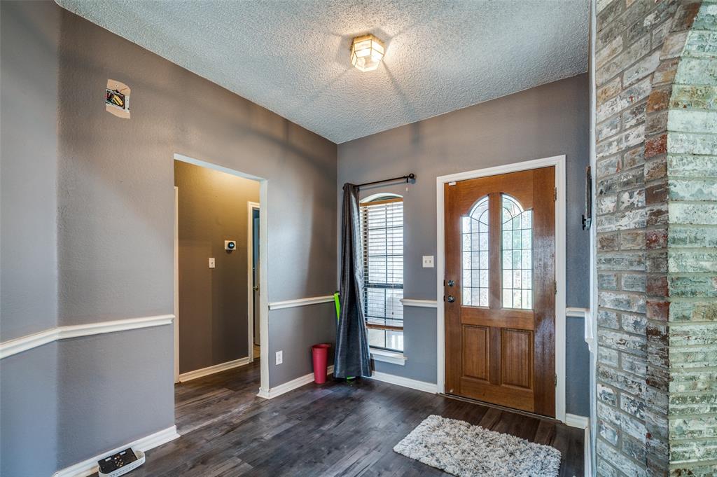 6004 Fern Meadow Road Arlington, TX 76017 - Photo 3 of 25