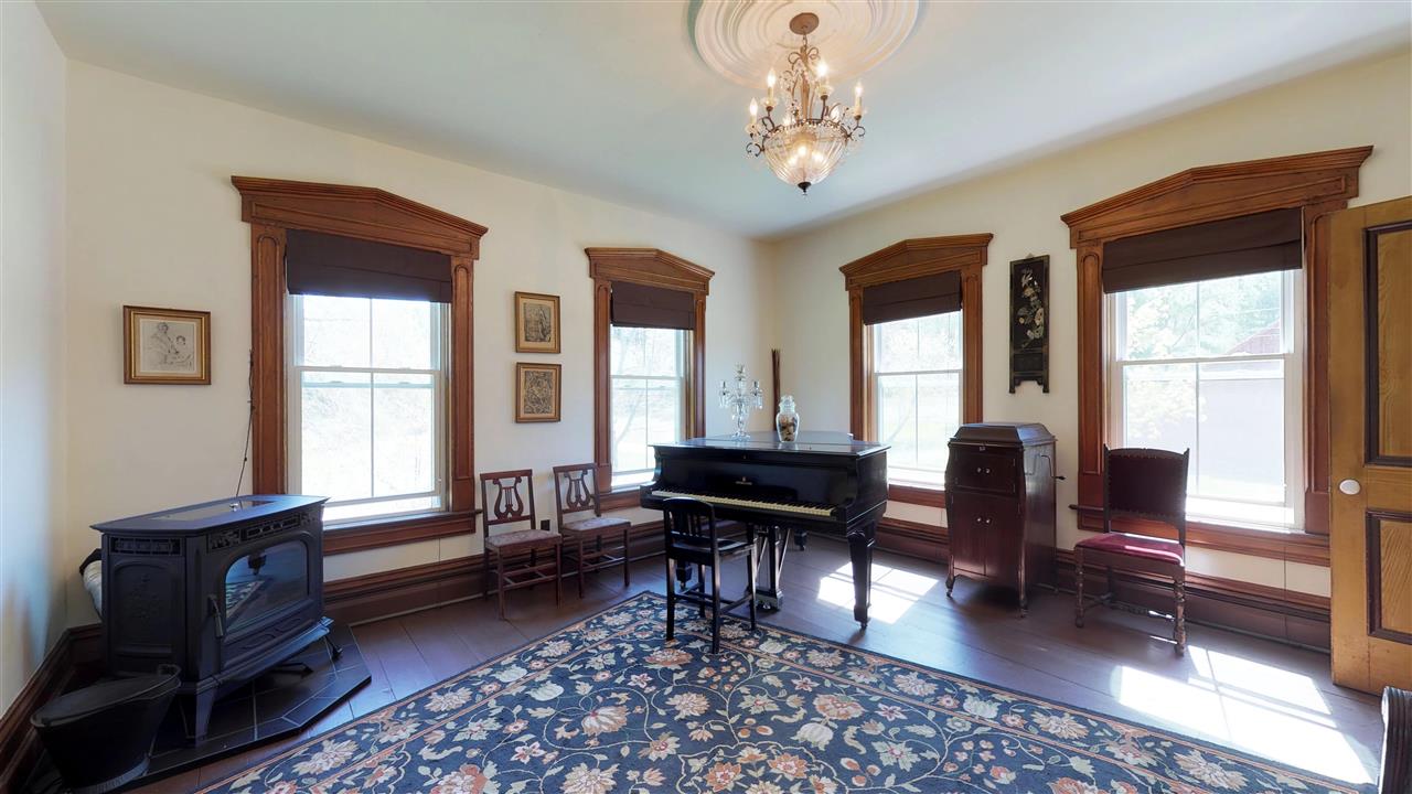 173 Lange Road Fletcher, VT 05464 - Photo 4 of 26