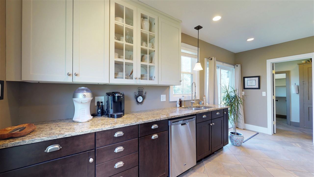 173 Lange Road Fletcher, VT 05464 - Photo 8 of 26