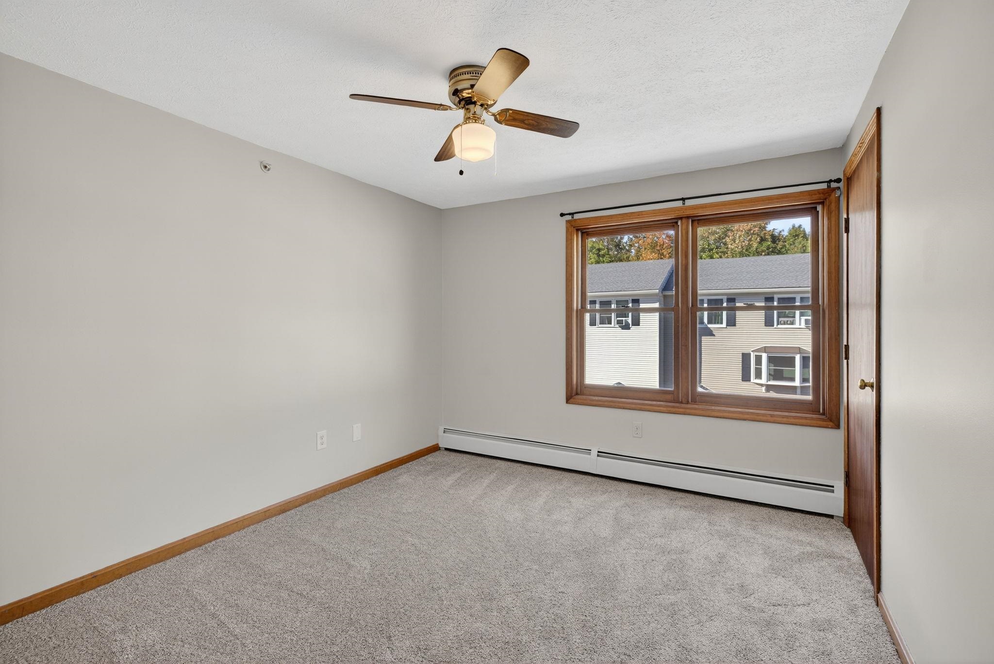 620 Hackett Hill Road Manchester, NH 03102 - Photo 20 of 35