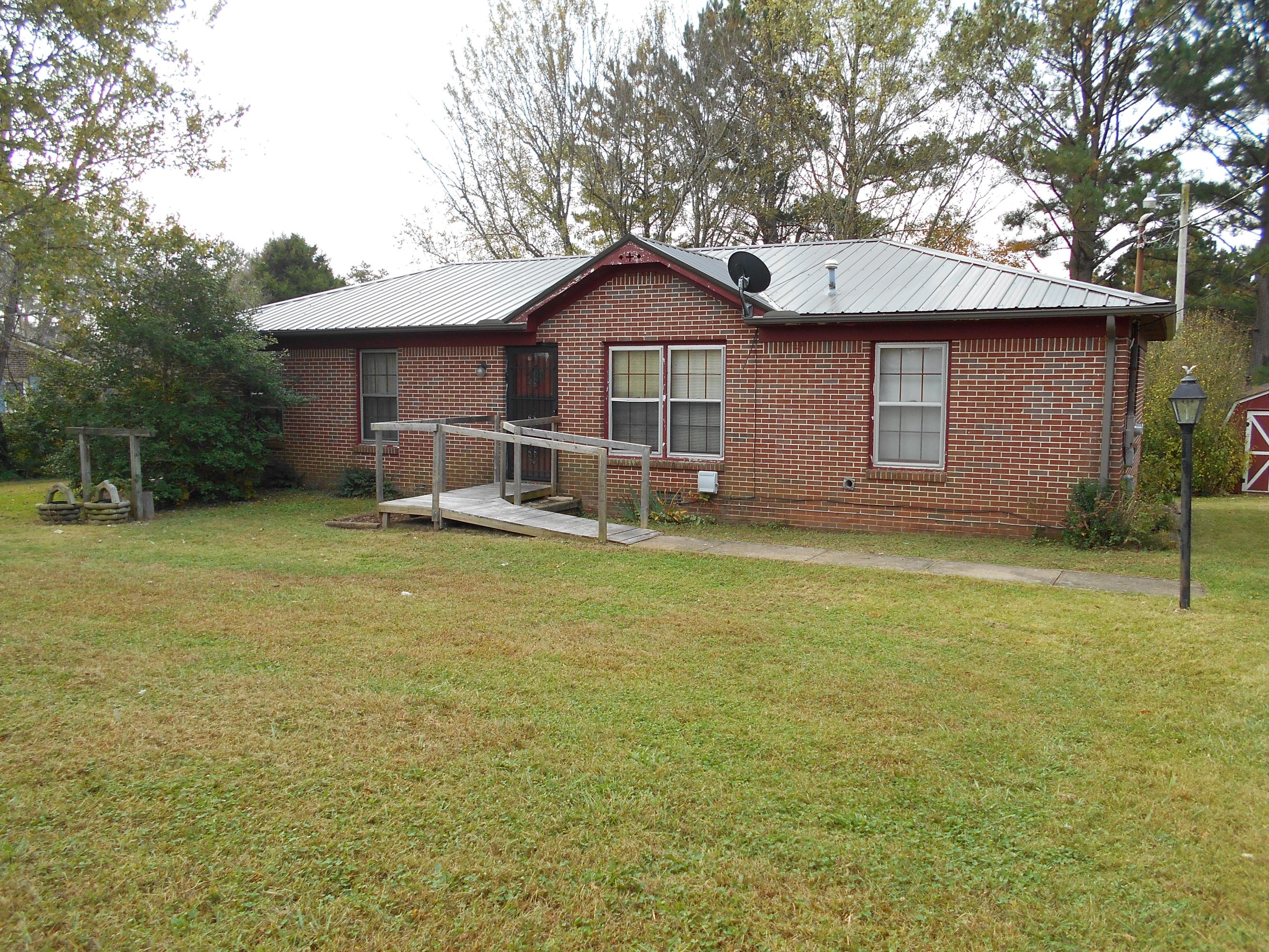 280 Norene Road Sparta, TN 38583 - Photo 1 of 8 280 Norene 001
