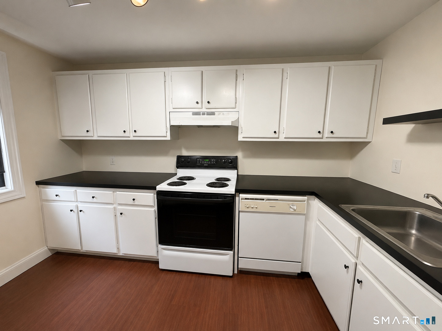 7 Padanaram Road, Unit H167 Danbury, CT 06811 - Photo 2 of 8