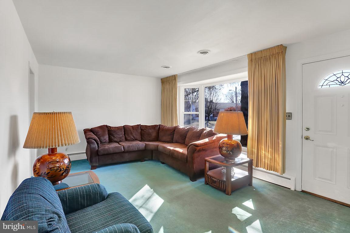 8612 Dovedale Road Randallstown, MD 21133 - Photo 2 of 21 Living Room