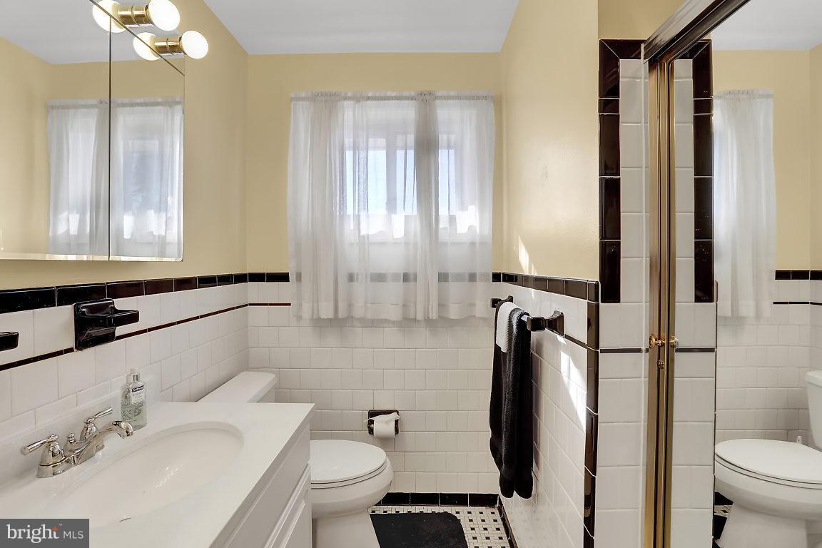 8612 Dovedale Road Randallstown, MD 21133 - Photo 9 of 21 Bath