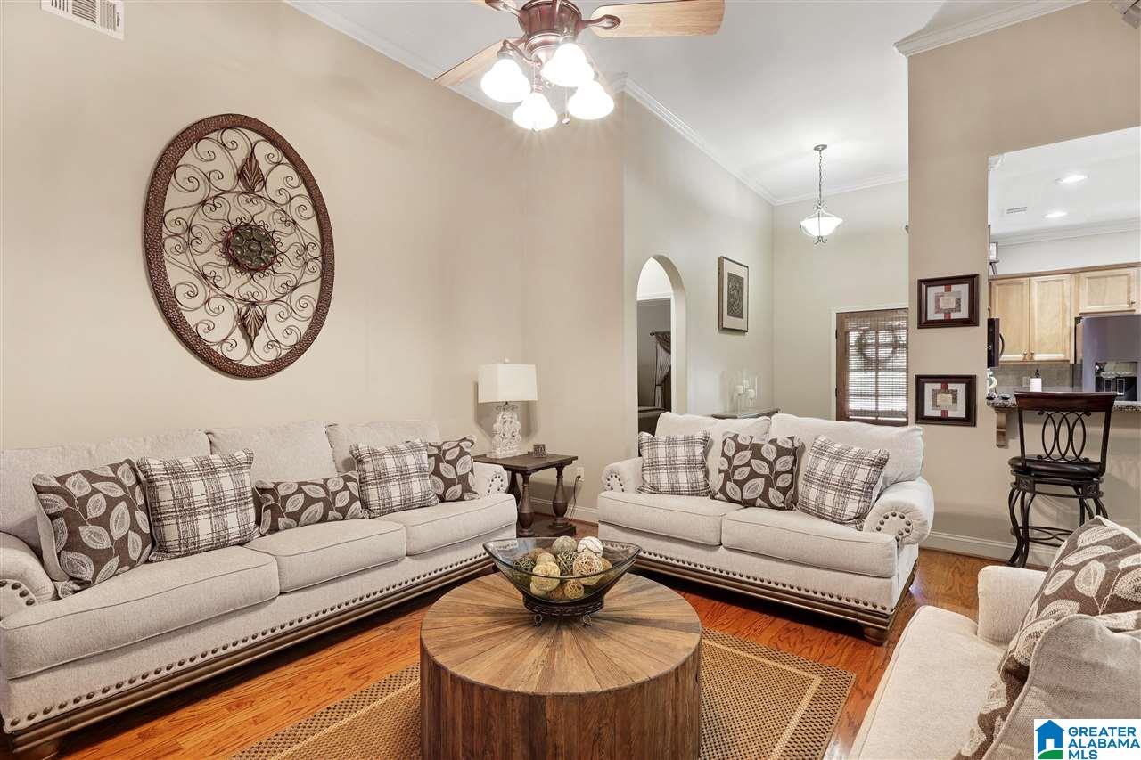 421 Ballantrae Road Pelham, AL 35124 - Photo 4 of 36 Gallery Image 4
