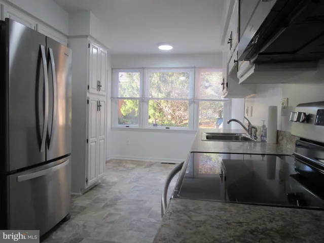 $1,850 | 943 Silver Lake Boulevard, Dover, DE 19904