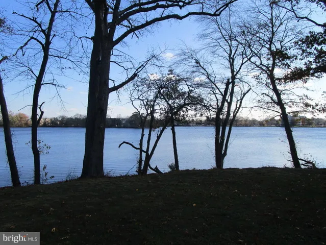 $1,850 | 943 Silver Lake Boulevard, Dover, DE 19904