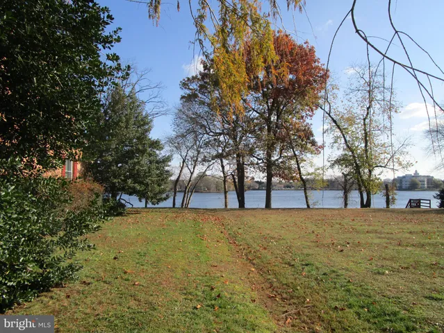 $1,850 | 943 Silver Lake Boulevard, Dover, DE 19904