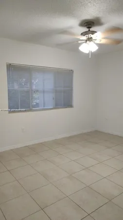 $2,100 | 2430 Centergate Drive, Unit 106, Miramar, FL 33025