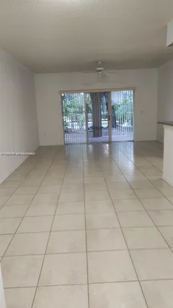 $2,100 | 2430 Centergate Drive, Unit 106, Miramar, FL 33025