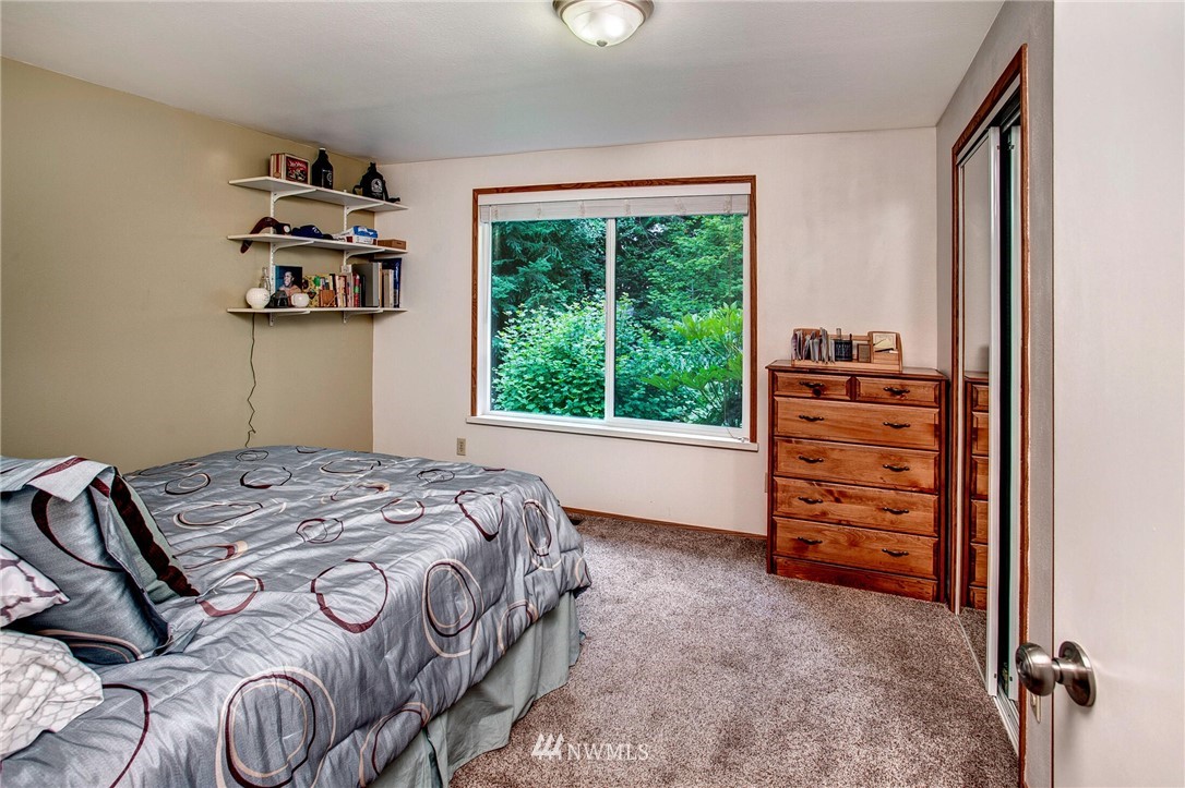 19829 1st Avenue West Bothell, WA 98012 - Photo 14 of 40