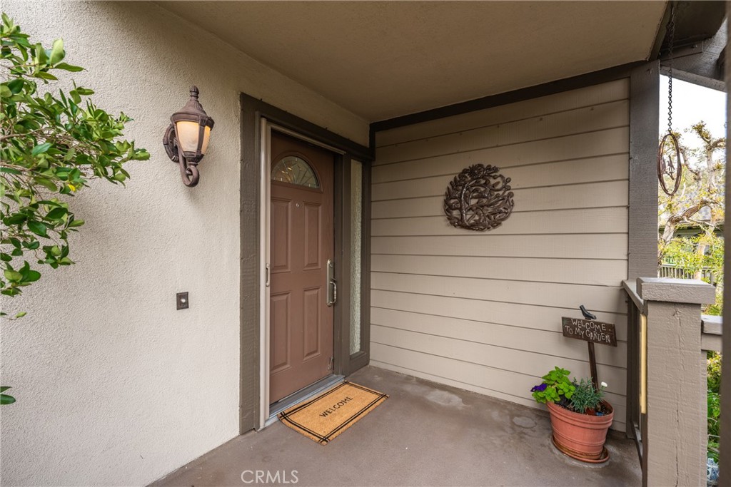 23 Flores, Unit 19 Irvine, CA 92612 - Photo 8 of 37 a view of outdoor space and porch