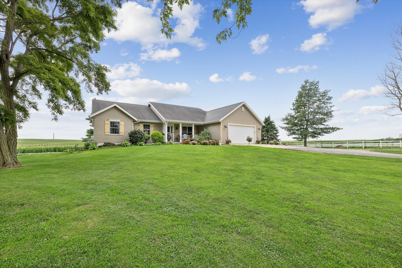 12433 Prairie Center Road Morrison, IL 61270 - Photo 2 of 65 Gallery Image 2