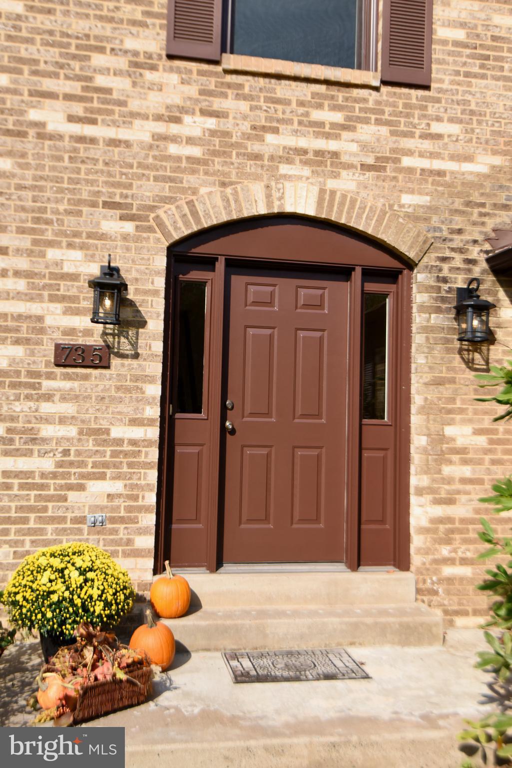 735 Ridge Drive McLean, VA 22101 - Photo 2 of 37 Front Door