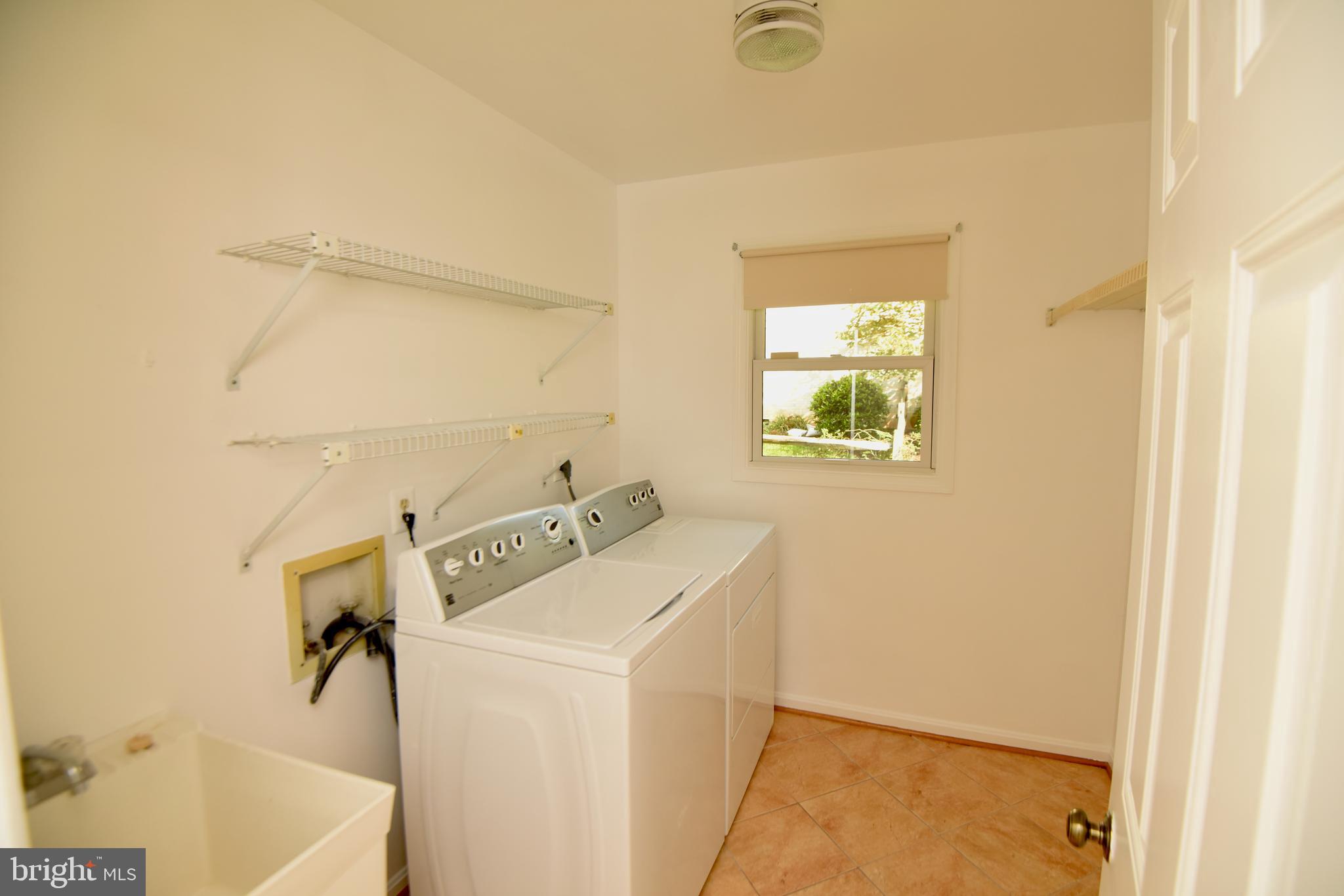 735 Ridge Drive McLean, VA 22101 - Photo 15 of 37 Laundry Room