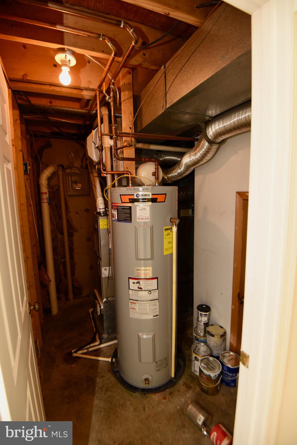 735 Ridge Drive McLean, VA 22101 - Photo 30 of 37 Basement Unfinished Space