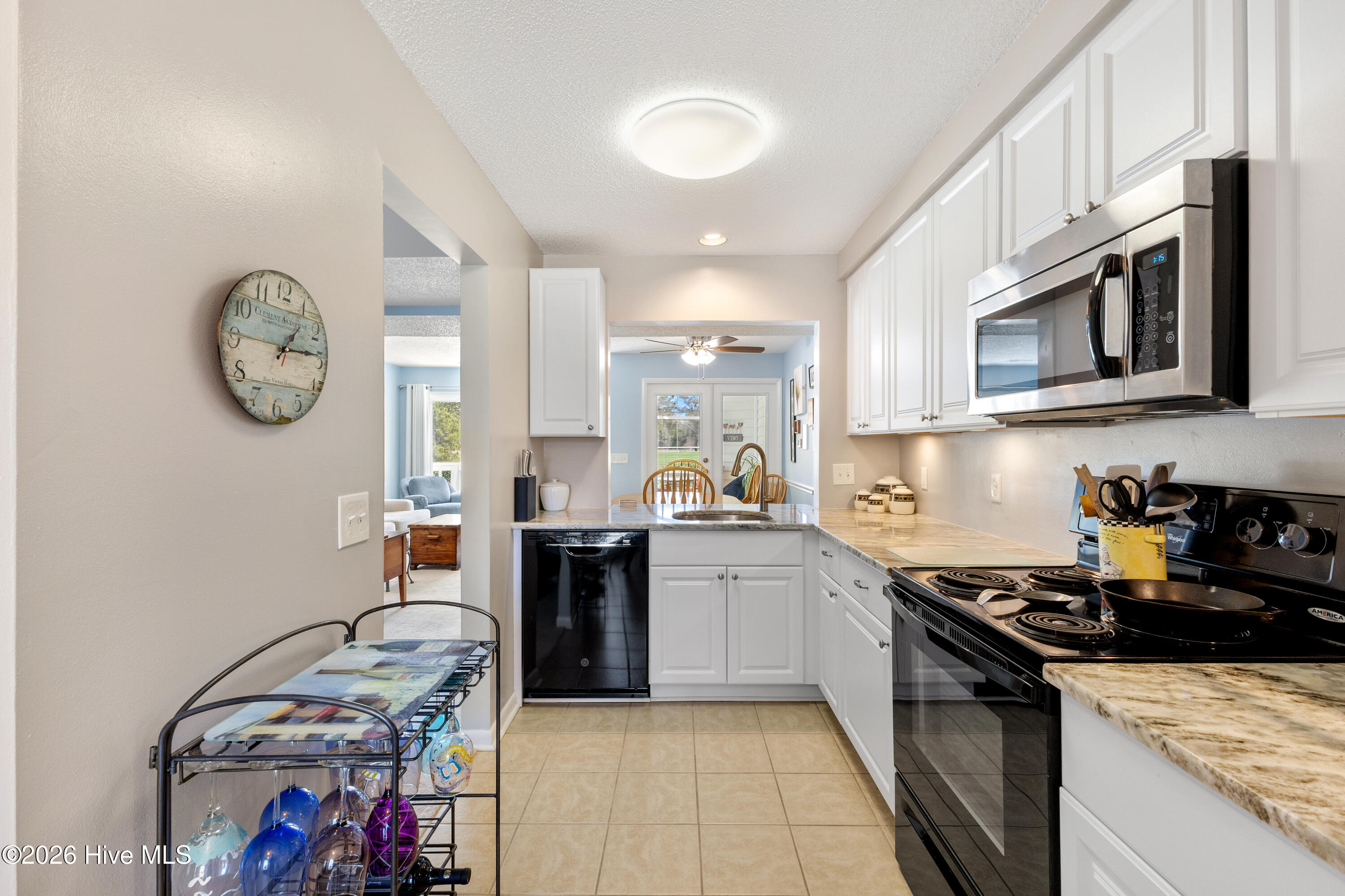 1581 Goose Creek Road Southwest, Unit 4 Ocean Isle Beach, NC 28469 - Photo 12 of 33 13_501a0971