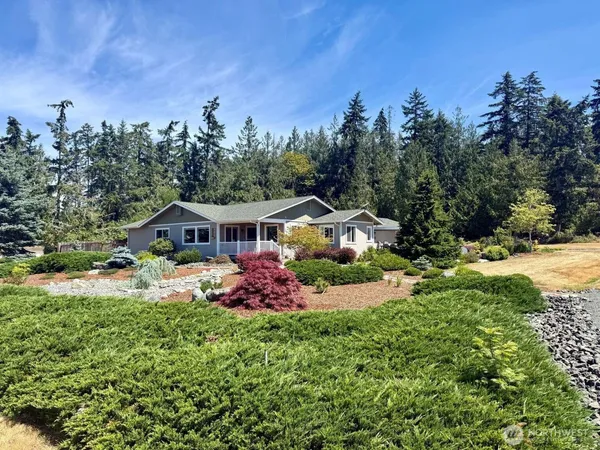 $849,000 | 2270 South 7th Avenue, Sequim, WA 98382
