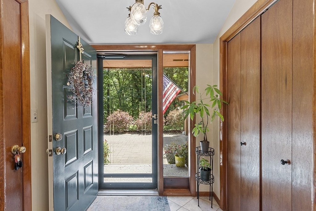 23 Pingree Farm Road Georgetown, MA 01833 - Photo 8 of 30 a view of an entryway