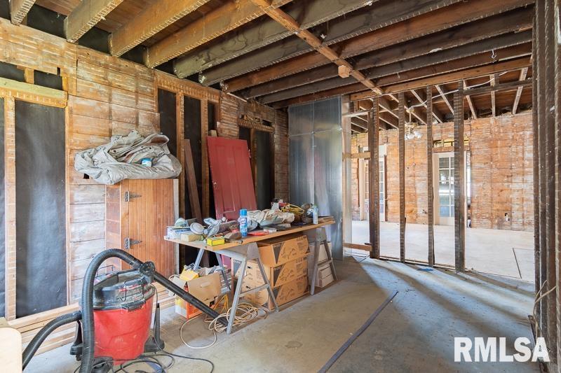 522 5th Street Lacon, IL 61540 - Photo 8 of 19 Gallery Image 8