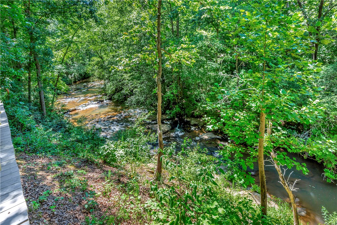 237 Stone Pond Way Seneca, SC 29678 - Photo 2 of 48 Gallery Image 2