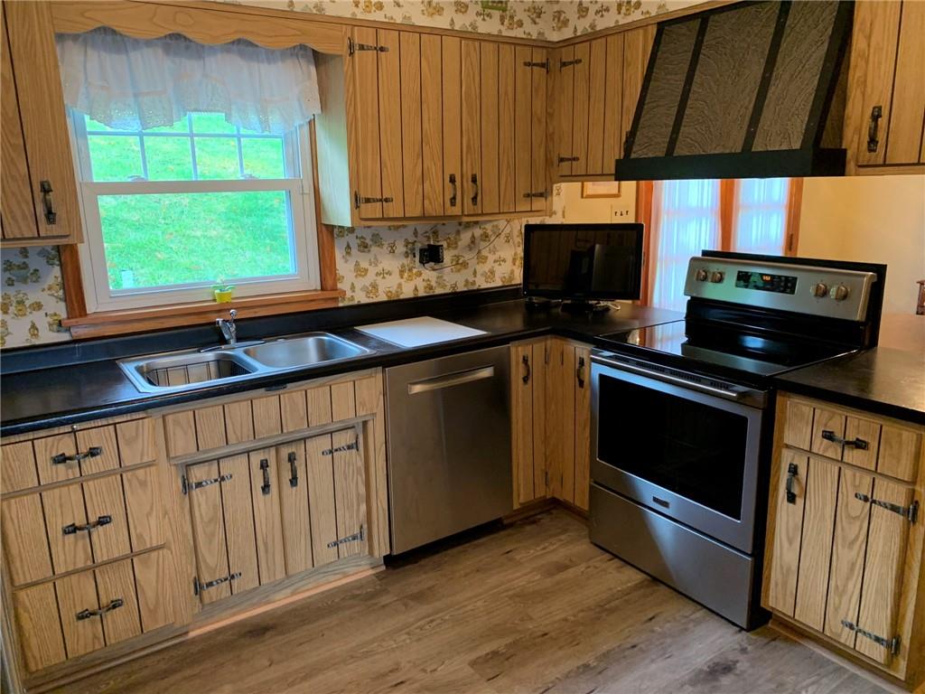 1194 Clifton Road Washington, PA 15301 - Photo 8 of 25 Gallery Image 8