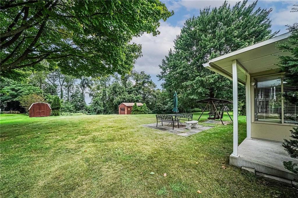 61 Forest Grove Road Coraopolis, PA 15108 - Photo 28 of 33 Gallery Image 28