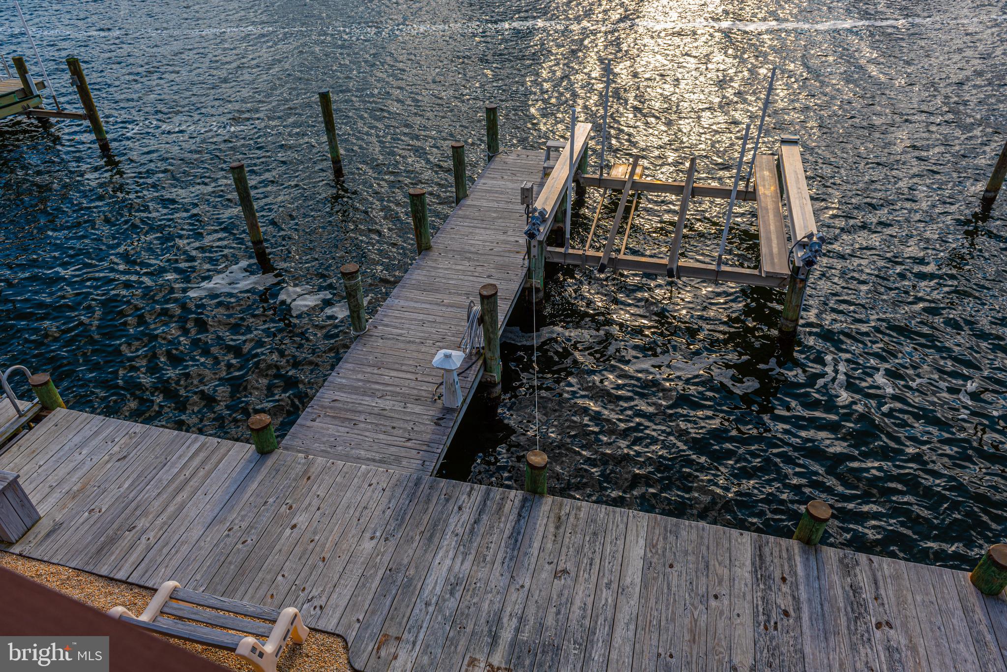 705 South Surf Road Ocean City, MD 21842 - Photo 29 of 98 10K Lb. Boat Lift