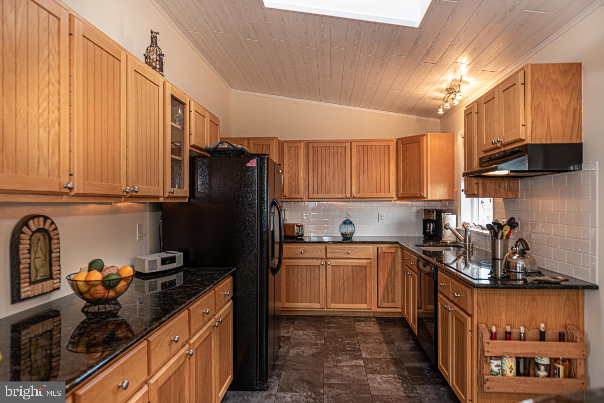 705 South Surf Road Ocean City, MD 21842 - Photo 33 of 98 Gallery Image 33