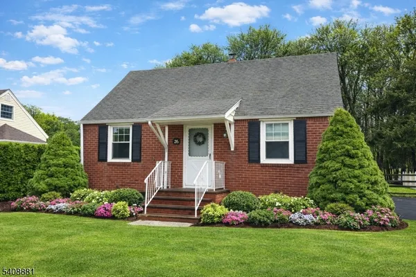$499,999 | 26 Greendale Avenue, Pequannock, NJ 07444