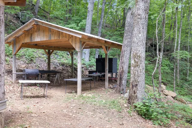 $950,000 | 1 Lories Mtn Drive, Hayesville, NC 28904