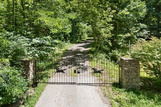 $950,000 | 1 Lories Mtn Drive, Hayesville, NC 28904