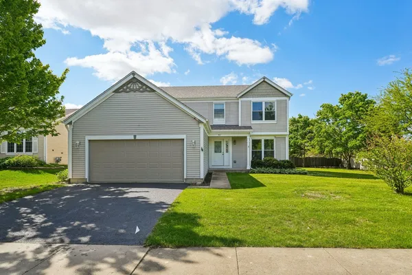 $459,000 | 501 Bloomfield Drive, Bolingbrook, IL 60440