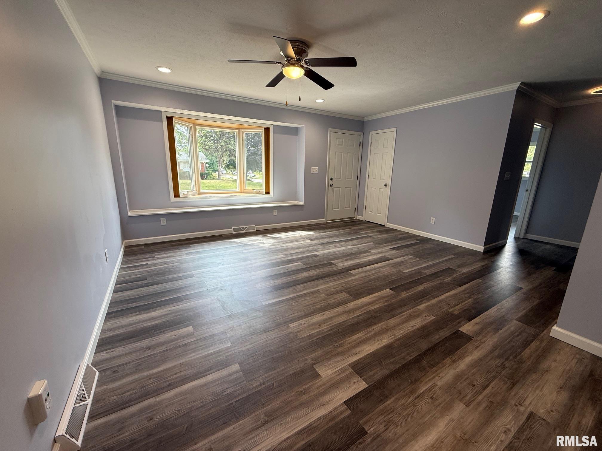 51 Mesa Road Springfield, IL 62702 - Photo 5 of 30
