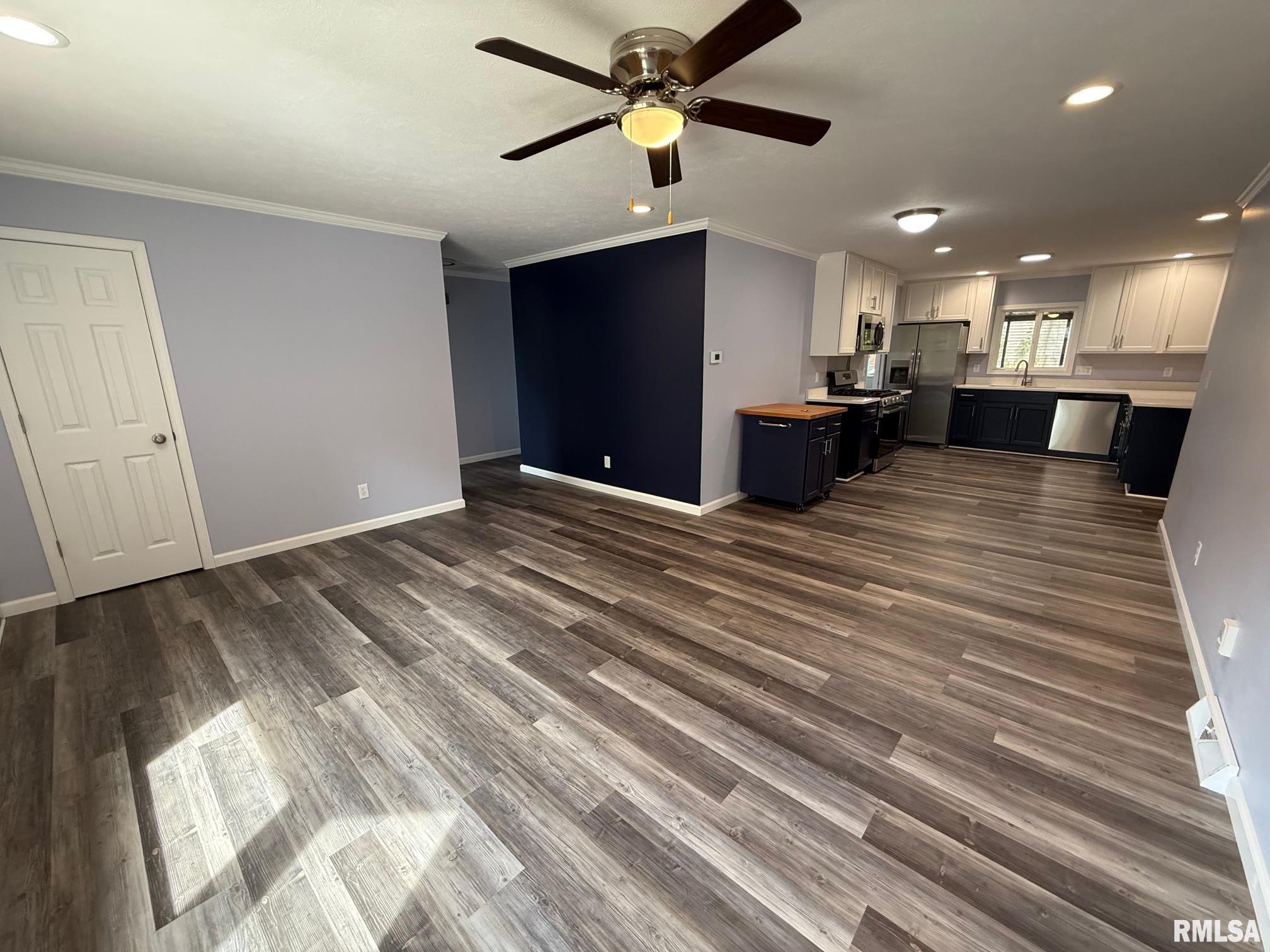 51 Mesa Road Springfield, IL 62702 - Photo 6 of 30