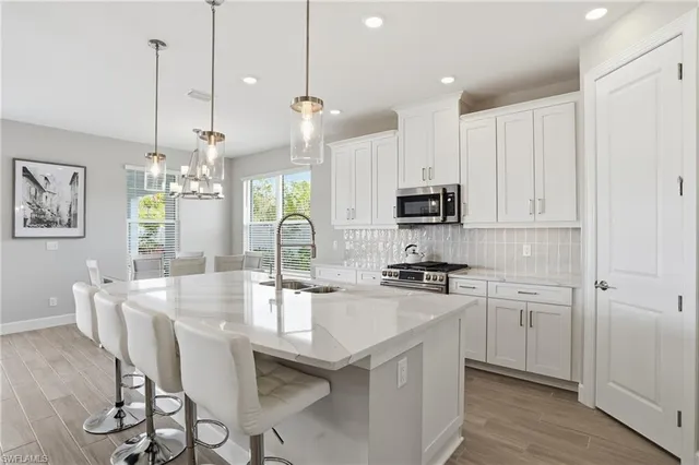 $10,000 | 11964 Molto Drive, Fort Myers, FL 33913