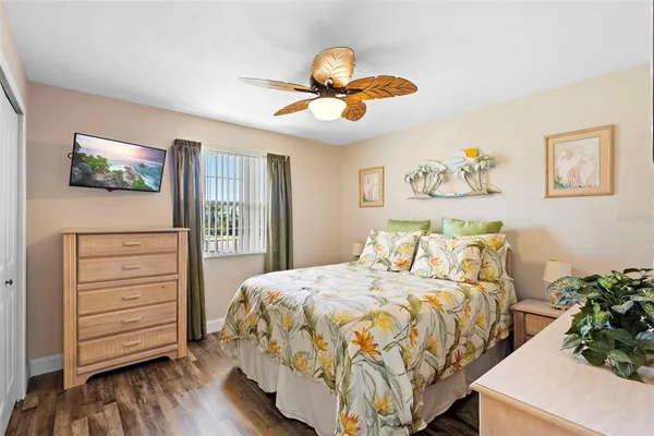 $279,000 | 1640 Juno Trail, Unit 202D, Astor, FL 32102