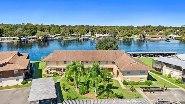 a view of a lake with houses