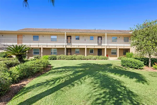 $279,000 | 1640 Juno Trail, Unit 202D, Astor, FL 32102