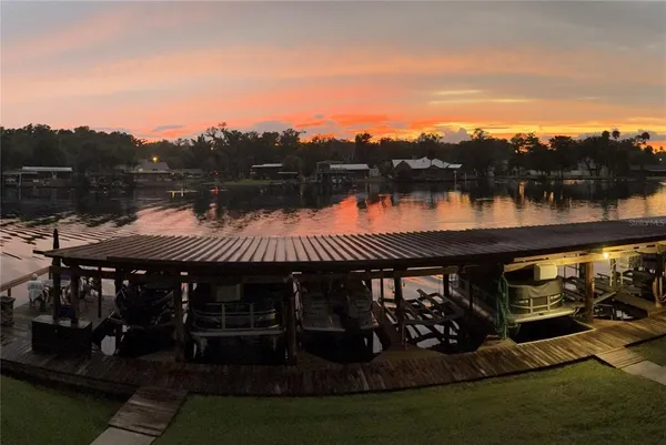 $279,000 | 1640 Juno Trail, Unit 202D, Astor, FL 32102