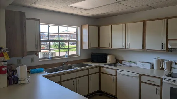 $279,000 | 1640 Juno Trail, Unit 202D, Astor, FL 32102