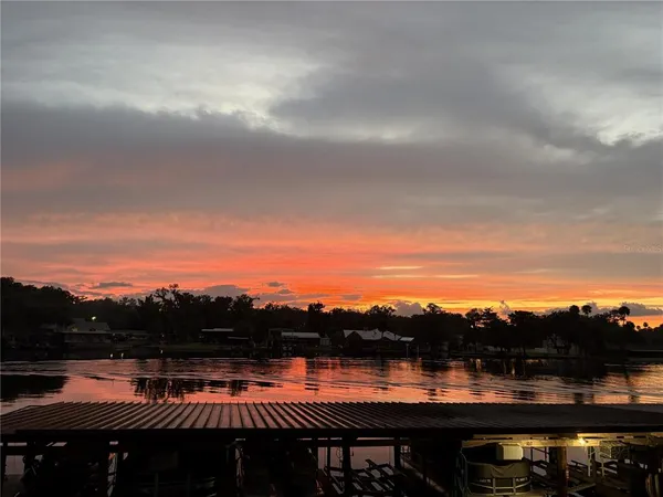 $279,000 | 1640 Juno Trail, Unit 202D, Astor, FL 32102