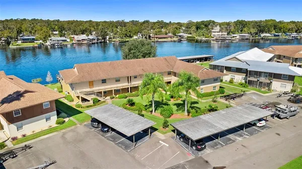 $279,000 | 1640 Juno Trail, Unit 202D, Astor, FL 32102