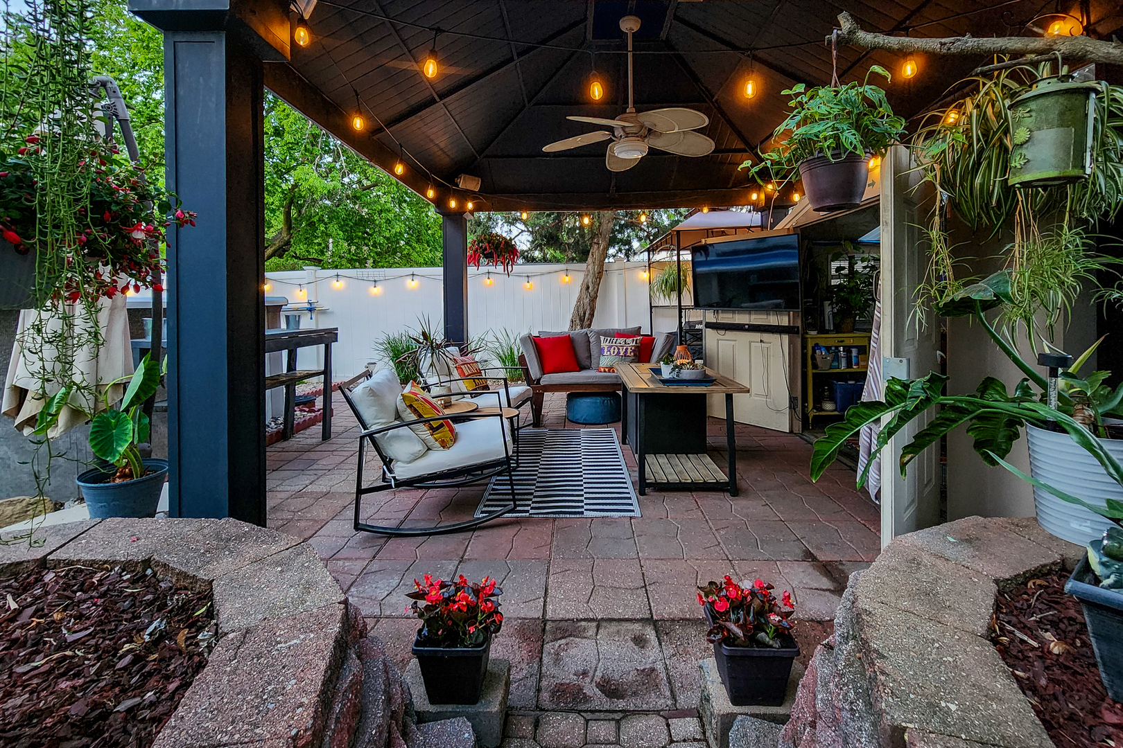 4 University Court Normal, IL 61761 - Photo 2 of 54 a view of a porch with furniture