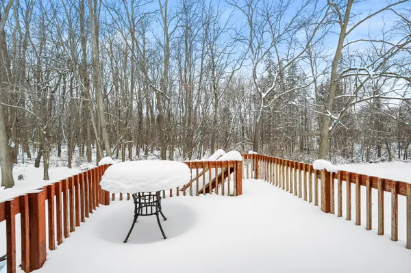 $320,000 | 518 Foxmoor Drive, Plainwell, MI 49080