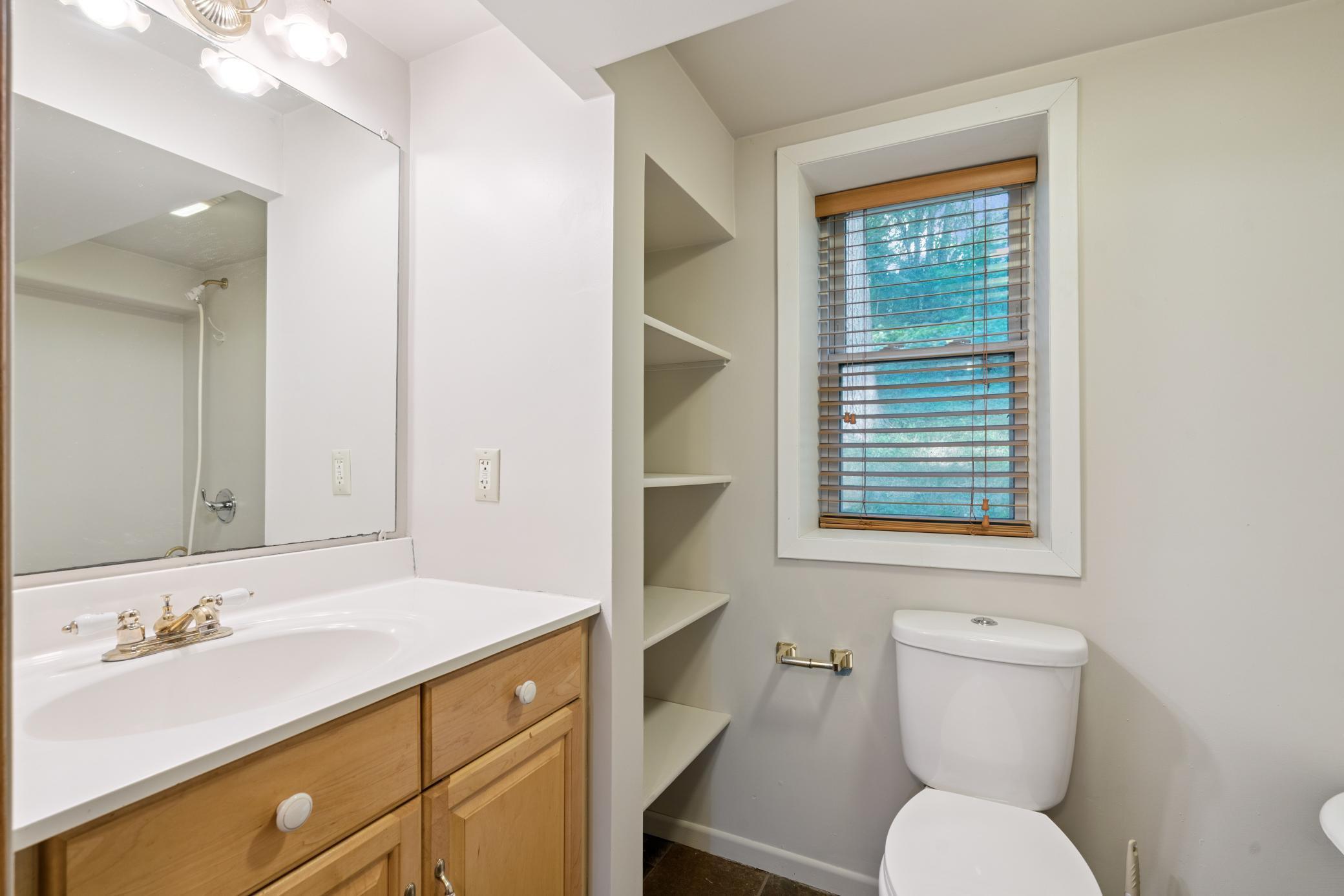 11649 Palmer Road Bloomington, MN 55437 - Photo 9 of 29