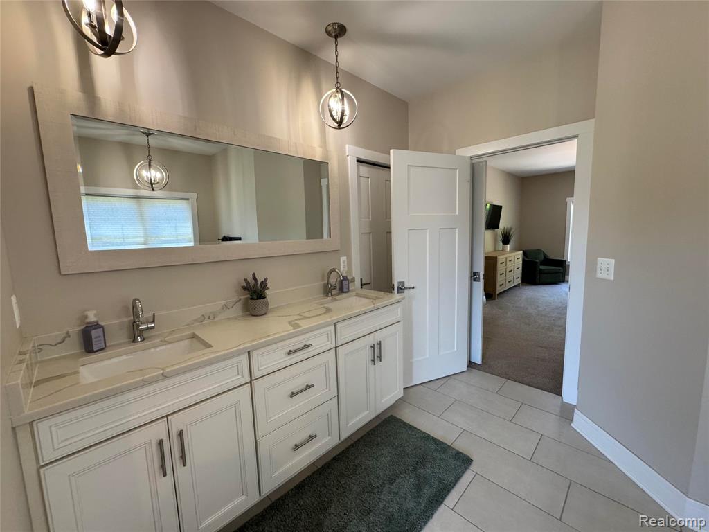 11029 Ridge View Trail Fenton, MI 48430 - Photo 17 of 46