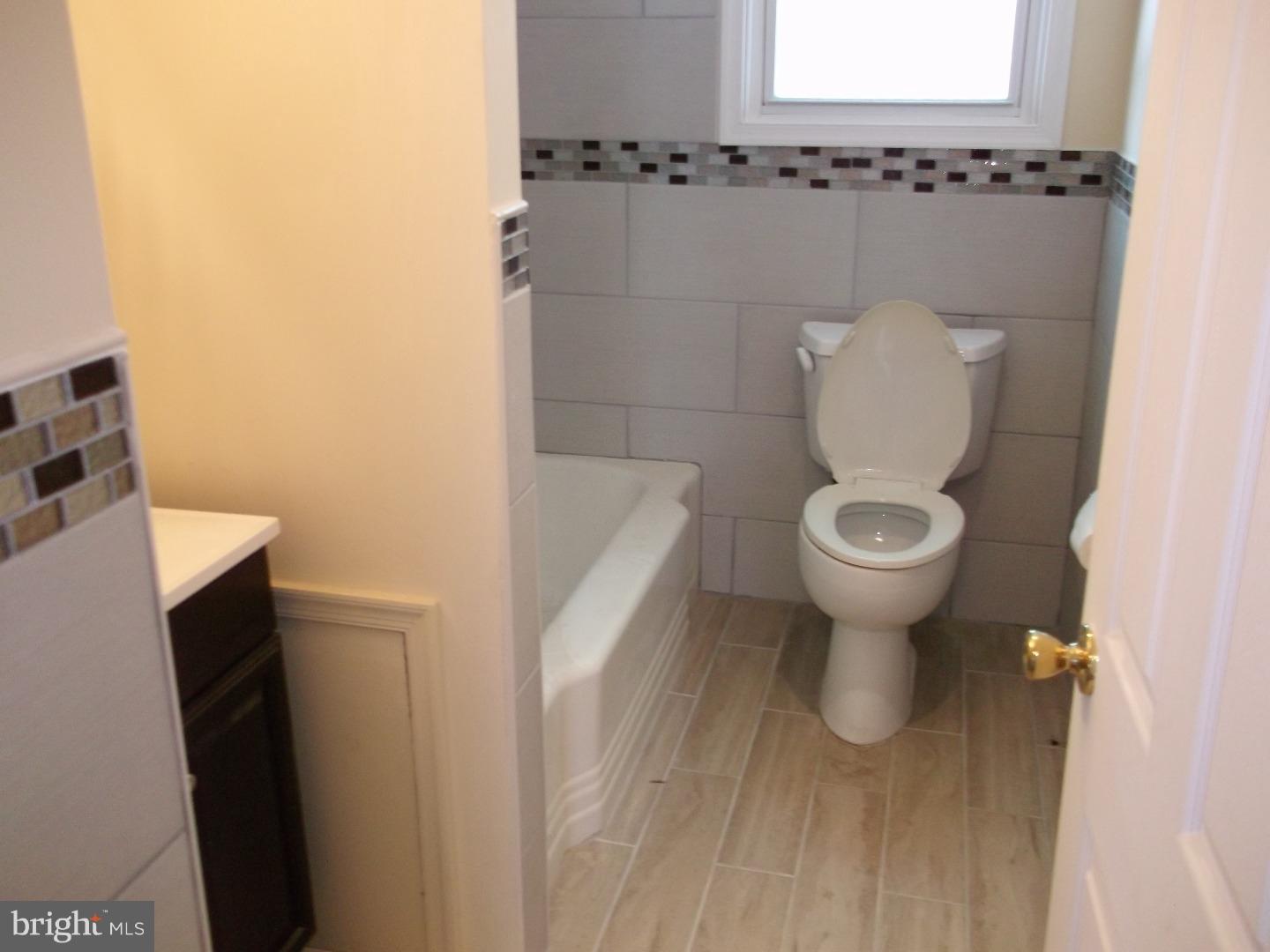 904 Ripley Street Philadelphia, PA 19111 - Photo 15 of 23 Gallery Image 15