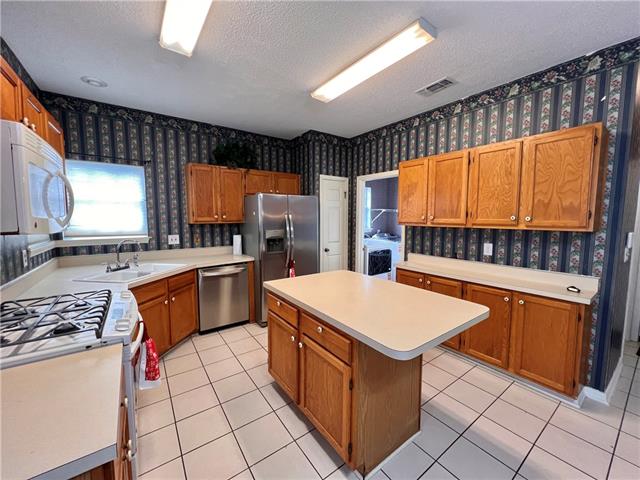 2153 Sutherland Place Harvey, LA 70058 - Photo 5 of 31